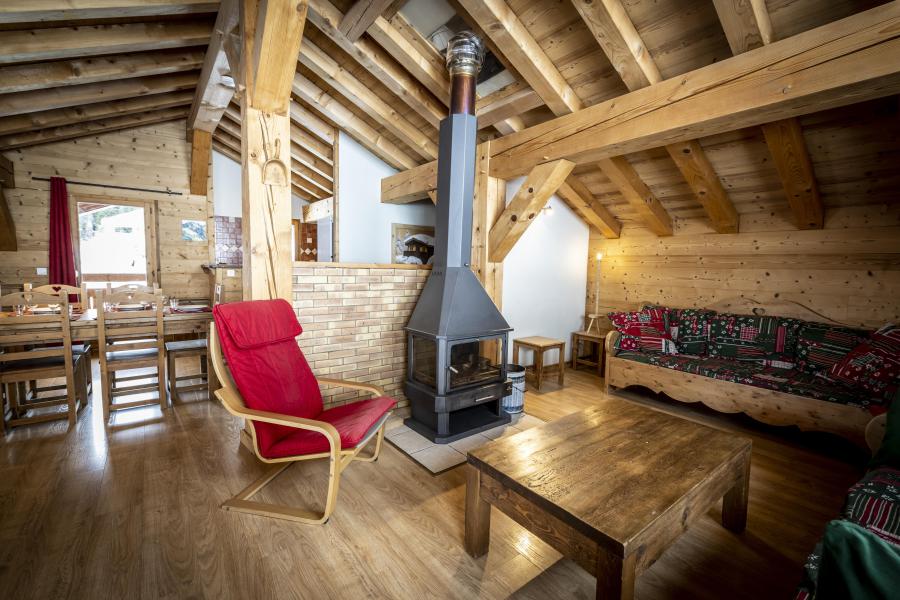 Rent in ski resort 8 room triplex semi-detached chalet 15 people (Pierra Menta 2) - Chalets du Cocoon - La Plagne - Stove