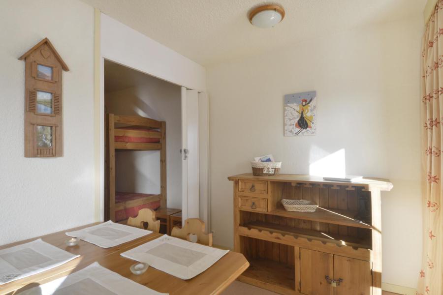 Rent in ski resort Studio cabin 4 people (105) - La Résidence 3000 - La Plagne - Apartment