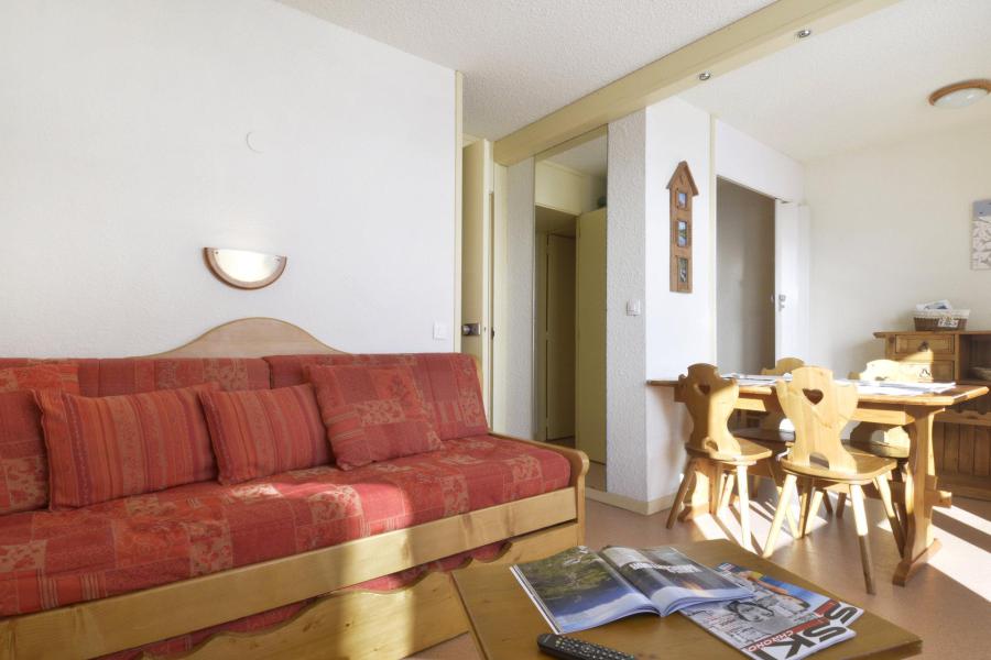 Rent in ski resort Studio cabin 4 people (105) - La Résidence 3000 - La Plagne - Living room