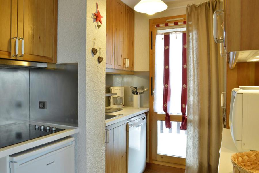 Rent in ski resort 2 room apartment 6 people (123) - La Résidence Aigue-Marine - La Plagne - Kitchenette