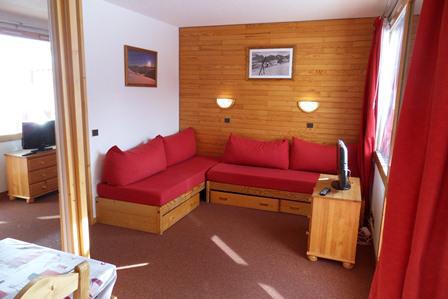 Rent in ski resort Studio 4 people (17) - La Résidence Aigue-Marine - La Plagne - Living room