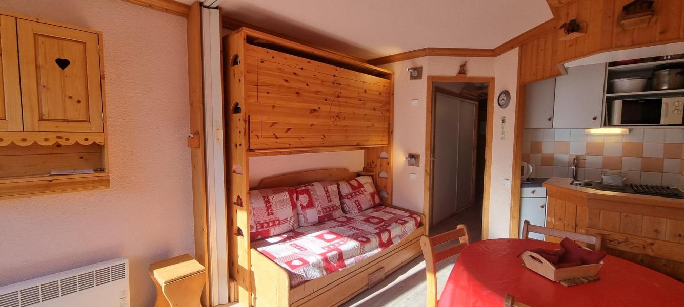 Rent in ski resort Studio 4 people (A2M38) - La Résidence Aime 2000 Chamois - La Plagne - Kitchen