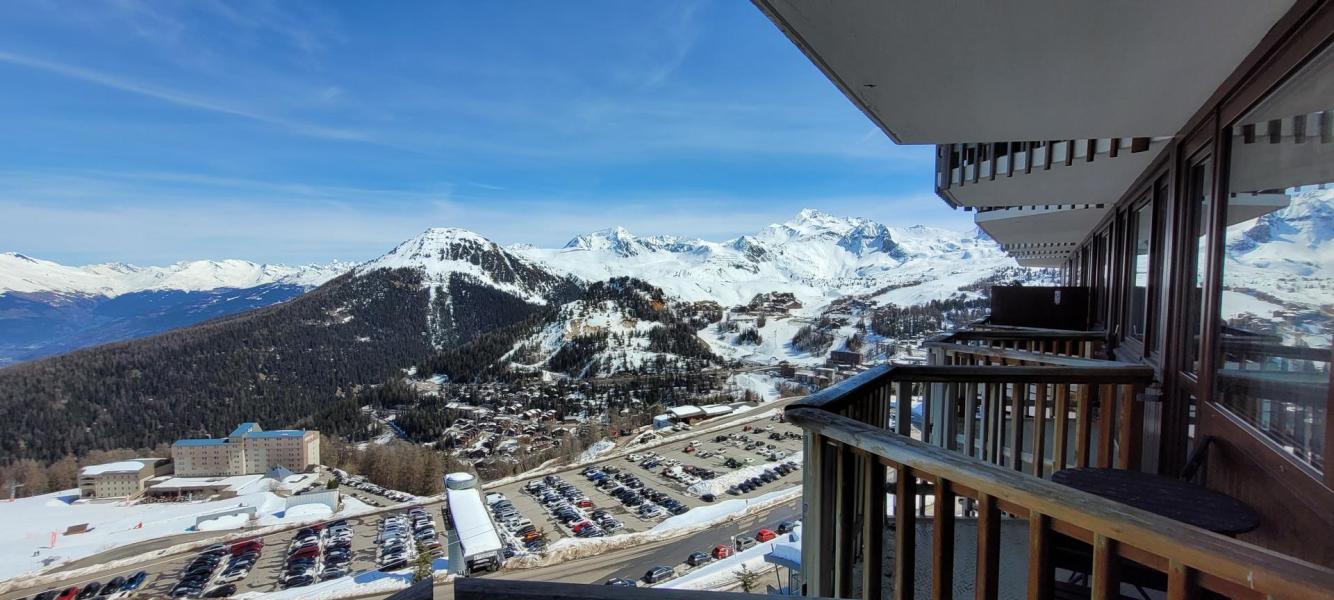 Rent in ski resort Divisible studio 4 people (J132) - La Résidence Aime 2000 le Zénith - La Plagne - Balcony