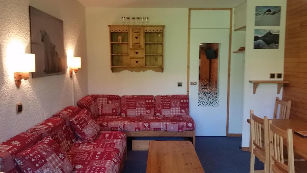 Rent in ski resort 2 room apartment 5 people (02) - La Résidence Améthyste - La Plagne - Living room