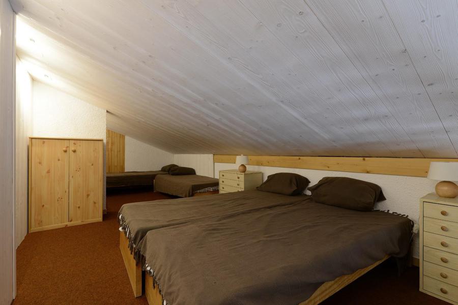 Alquiler al esquí Estudio cabina mezzanine para 5 personas (84) - La Résidence Améthyste - La Plagne - Habitación abuhardillada