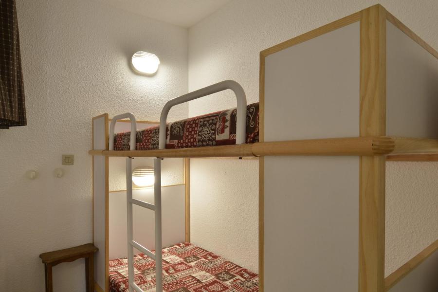 Rent in ski resort 3 room apartment 6 people (422) - La Résidence Andromède - La Plagne - Bunk beds