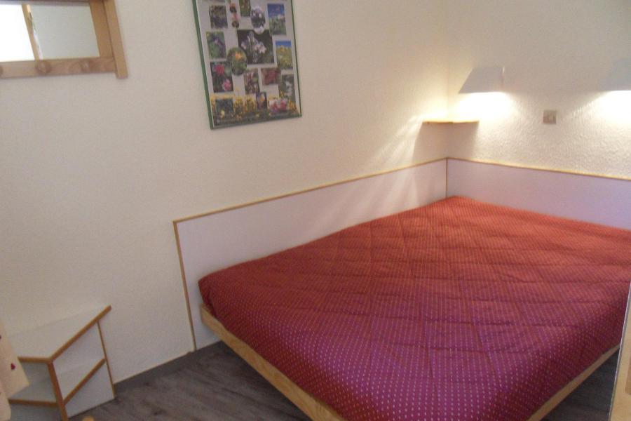 Rent in ski resort 3 room apartment 7 people (609) - La Résidence Callisto - La Plagne - Bedroom