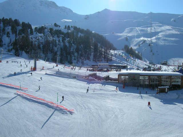 Location au ski Studio 3 personnes (327) - La Résidence France - La Plagne - Extérieur hiver