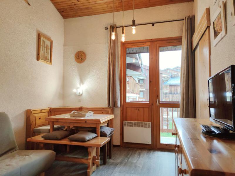 Rent in ski resort Studio mezzanine 4 people (431) - La Résidence Hameaux 1 - La Plagne - Living room