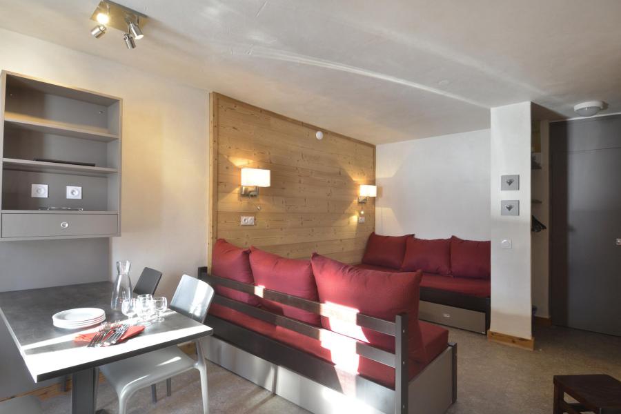 Rent in ski resort Studio 4 people (833) - La Résidence les Glaciers 3 - La Plagne - Living room
