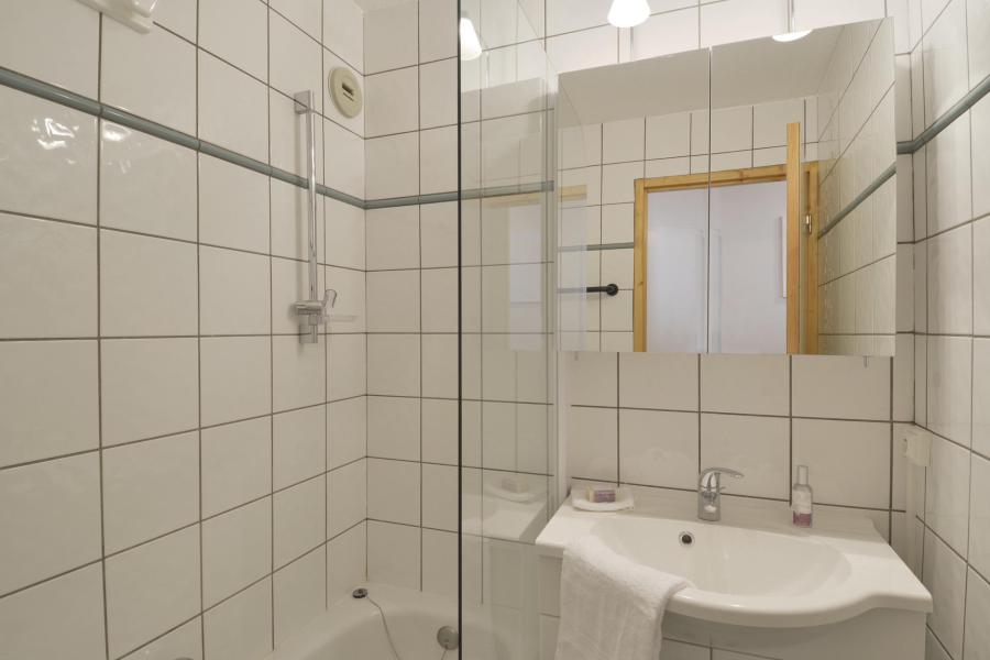Rent in ski resort 2 room apartment sleeping corner 6 people (523) - La Résidence Themis - La Plagne - Bathroom