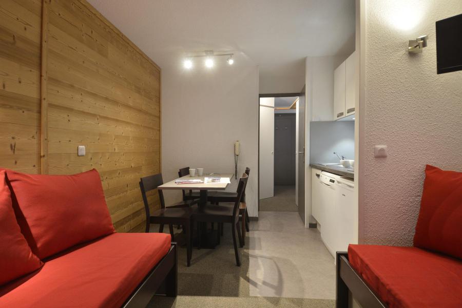 Alquiler al esquí Apartamento cabina para 4 personas (108) - La Résidence Themis - La Plagne - Estancia