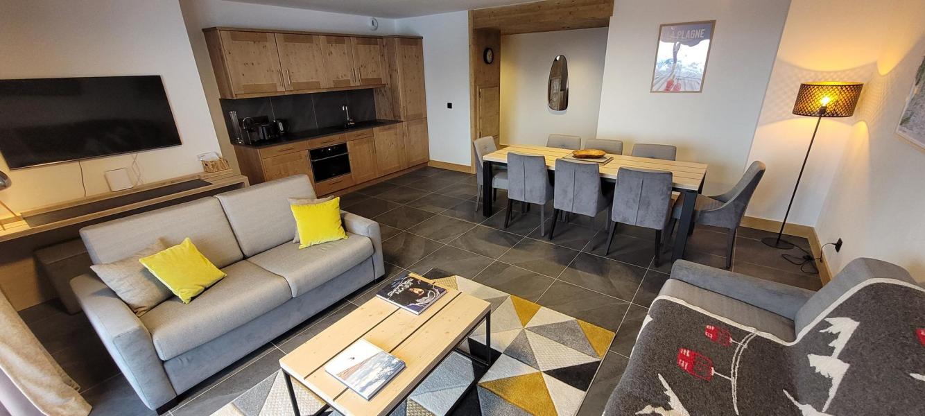 Rent in ski resort 4 room apartment 6 people (16C) - Le Manaka - La Plagne - Living room