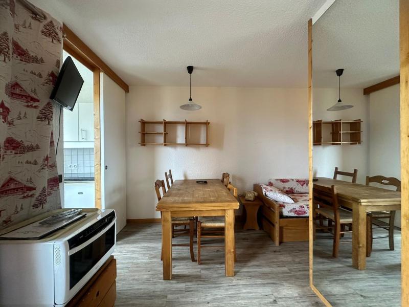 Rent in ski resort Studio 4 people (506) - Résidence 3000 - La Plagne - Living room