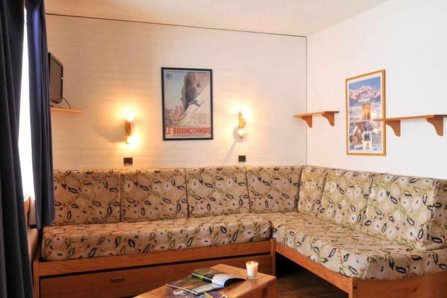 Rent in ski resort 3 room mezzanine apartment 7 people (420) - Résidence Agate - La Plagne - Living room