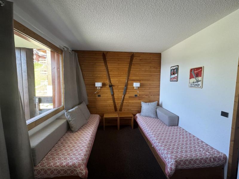 Rent in ski resort Studio 4 people (122) - Résidence Agate - La Plagne