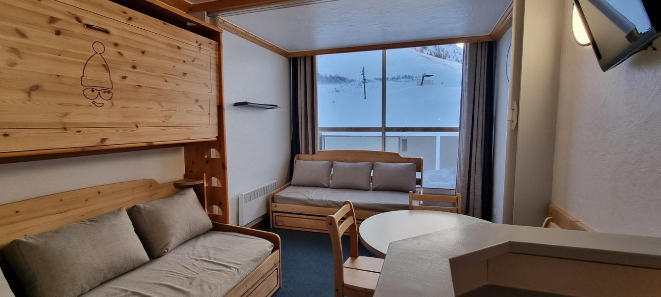 Rent in ski resort Divisible studio 4 people (G16) - Résidence Aime 2000 - l'Étoile - La Plagne - Living room