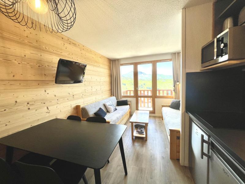Location au ski Appartement 2 pièces 4 personnes (303) - Résidence Andromède - La Plagne - Table