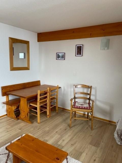 Skiverleih 2-Zimmer-Appartment für 4 Personen (28) - Résidence Carène - La Plagne - Wohnzimmer