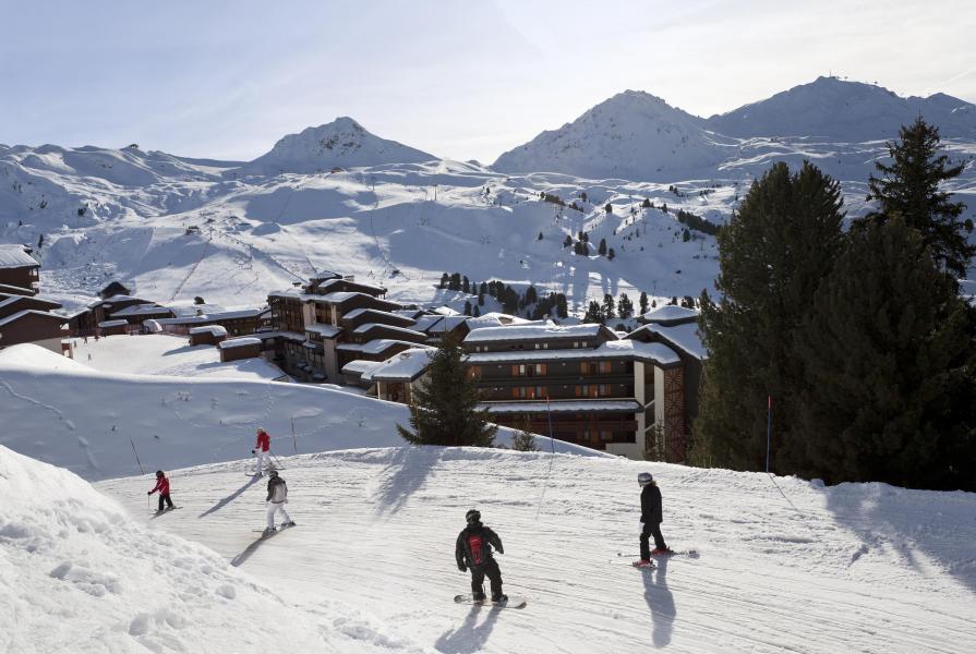 Rent in ski resort Résidence Centaure - La Plagne - Winter outside