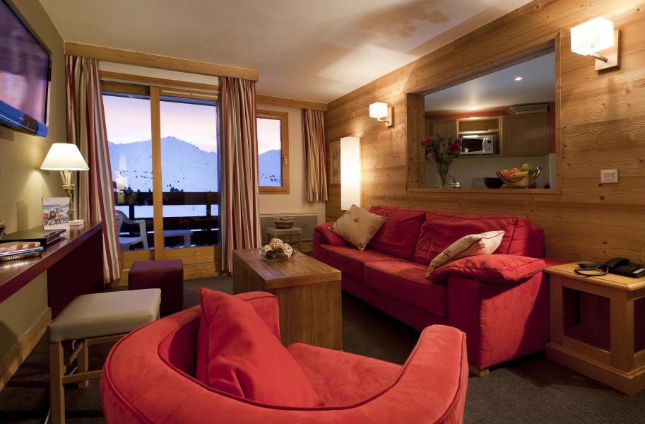 Rent in ski resort Résidence Centaure - La Plagne - Settee