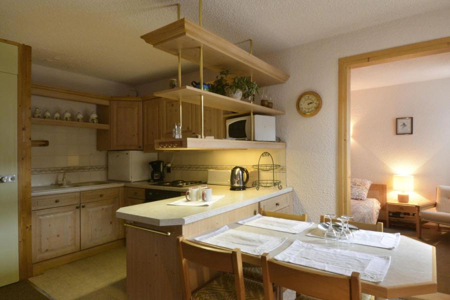 Rent in ski resort 2 room apartment 5 people (654) - Résidence Corail - La Plagne - Living room
