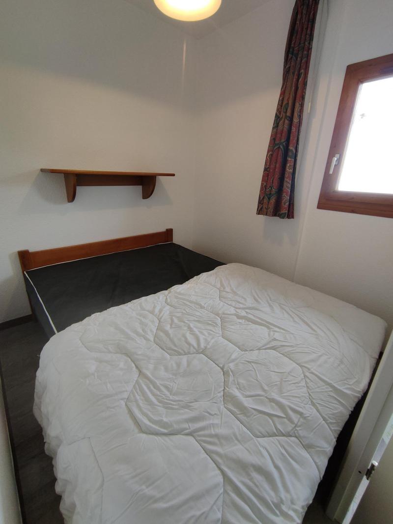 Rent in ski resort Studio cabin 4 people (303) - Résidence Drus - La Plagne - Bedroom