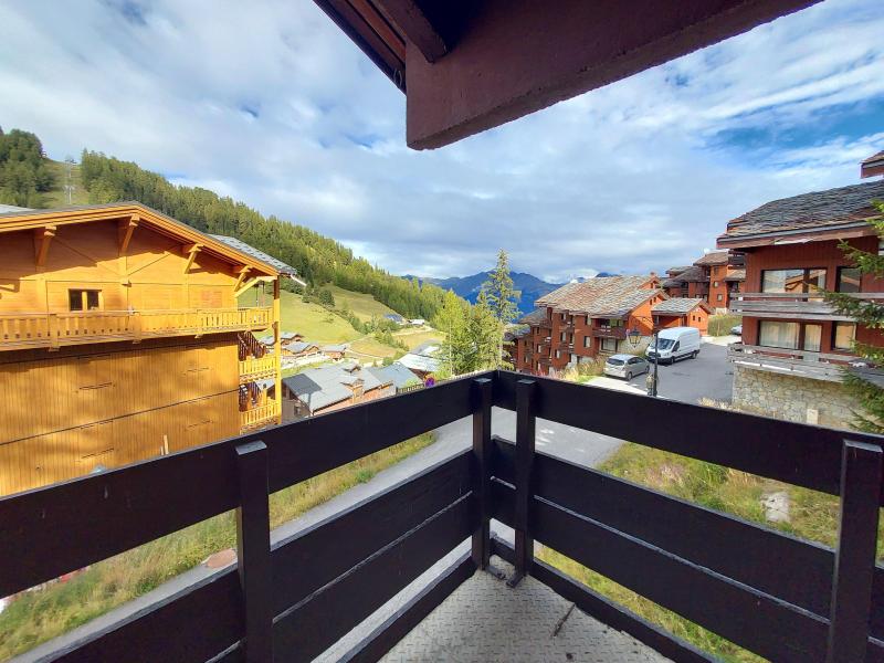 Location au ski Studio 4 personnes (520) - Résidence Ellebore - La Plagne - Terrasse