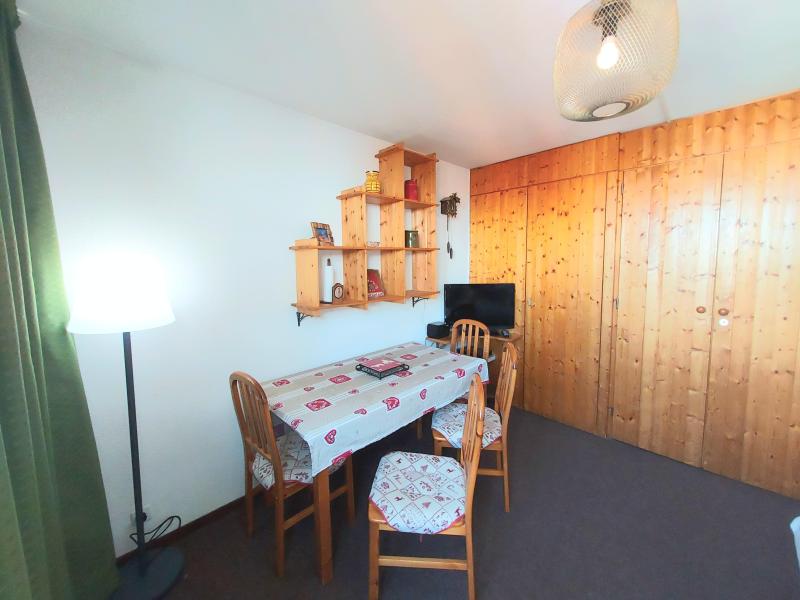 Rent in ski resort Studio sleeping corner 4 people (33) - Résidence la Taiga - La Plagne