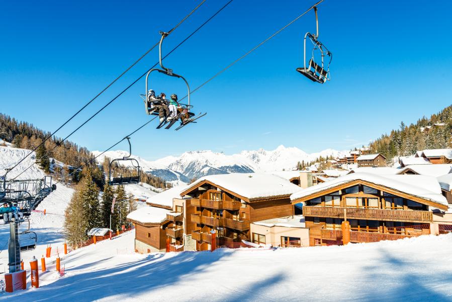 Location au ski Résidence Lagrange les Chalets d'Edelweiss - La Plagne - Extérieur hiver