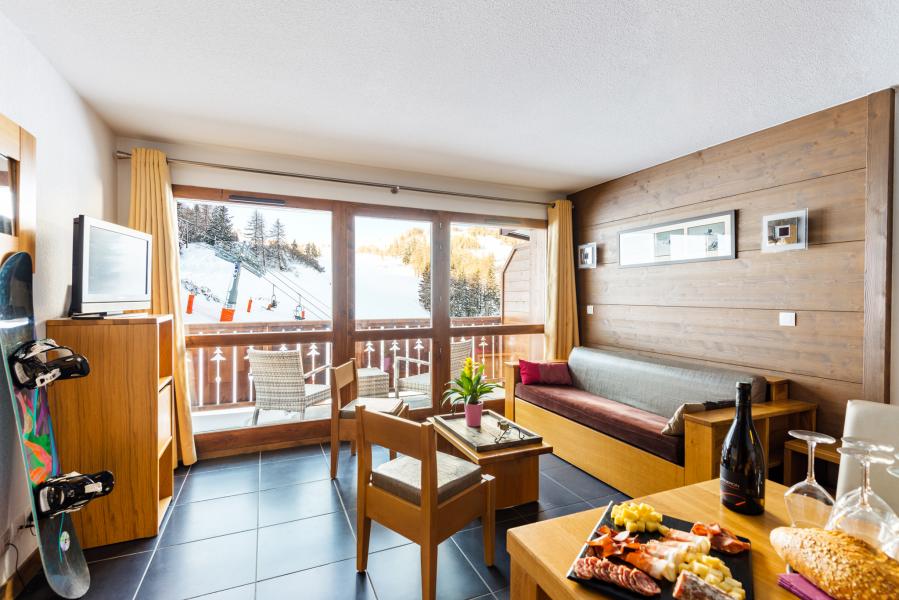 Rent in ski resort Résidence Lagrange les Chalets d'Edelweiss - La Plagne - Living room