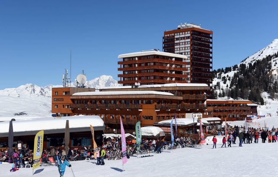 Location au ski Résidence le Pelvoux - La Plagne - Extérieur hiver