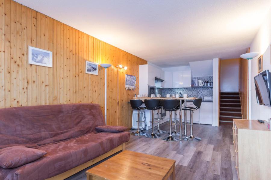 Rent in ski resort 2 room triplex apartment 6 people (PSO26) - Résidence le Plein Soleil - La Plagne - Living room