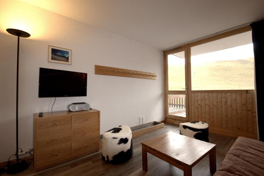 Rent in ski resort 2 room triplex apartment 6 people (PSO26) - Résidence le Plein Soleil - La Plagne - Living room