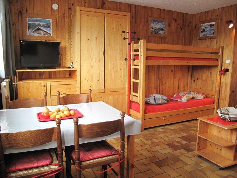 Ski verhuur Studio 4 personen (111) - Résidence le Vercors - La Plagne - Woonkamer