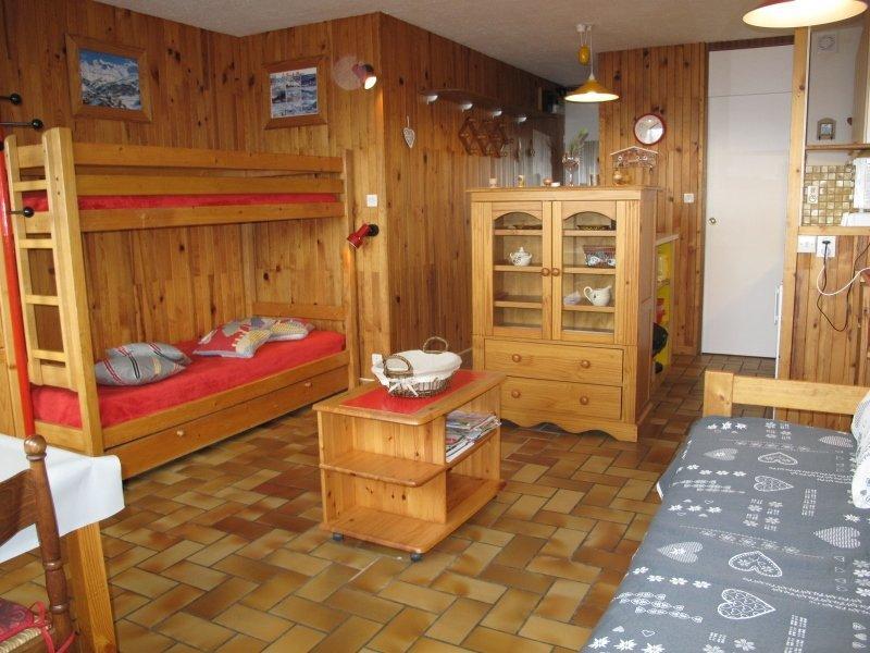 Ski verhuur Studio 4 personen (111) - Résidence le Vercors - La Plagne - Woonkamer