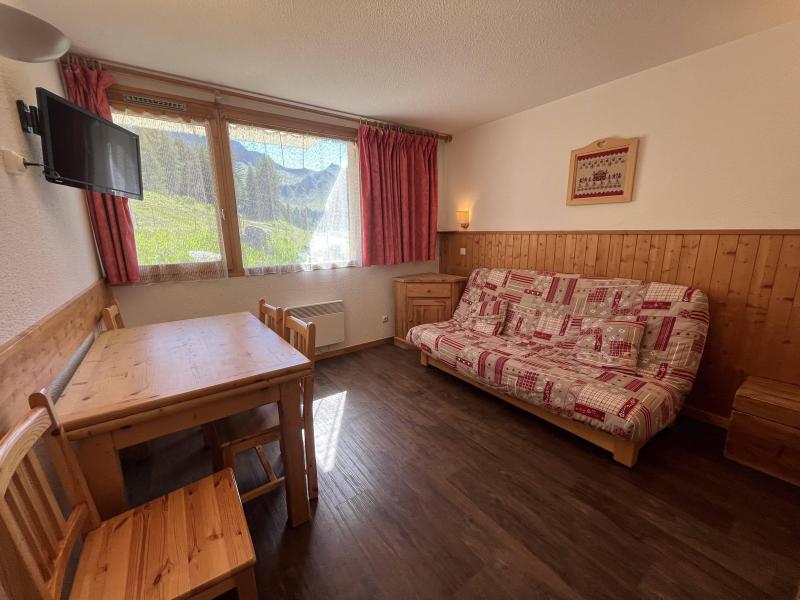 Rent in ski resort 2 room apartment 4 people (24) - Résidence les Hameaux II - La Plagne - Living room