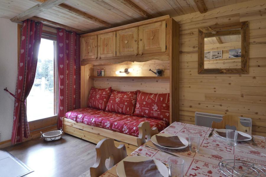 Rent in ski resort Studio sleeping corner 4 people (03) - Résidence Onyx - La Plagne