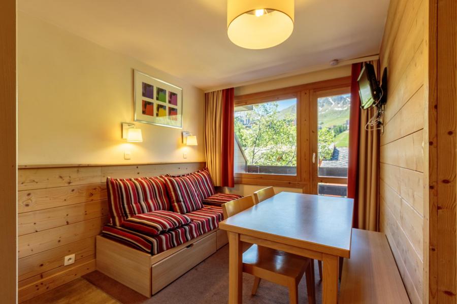 Rent in ski resort 2 room apartment 4 people (233) - Résidence Sainbois - La Plagne - Living room