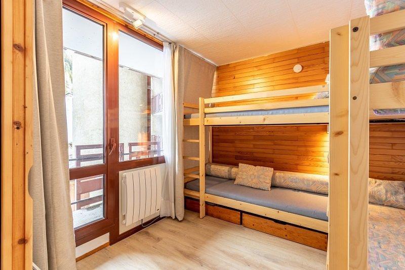 Rent in ski resort Studio 4 people (206) - Résidence Saint Jacques - La Plagne - Cabin