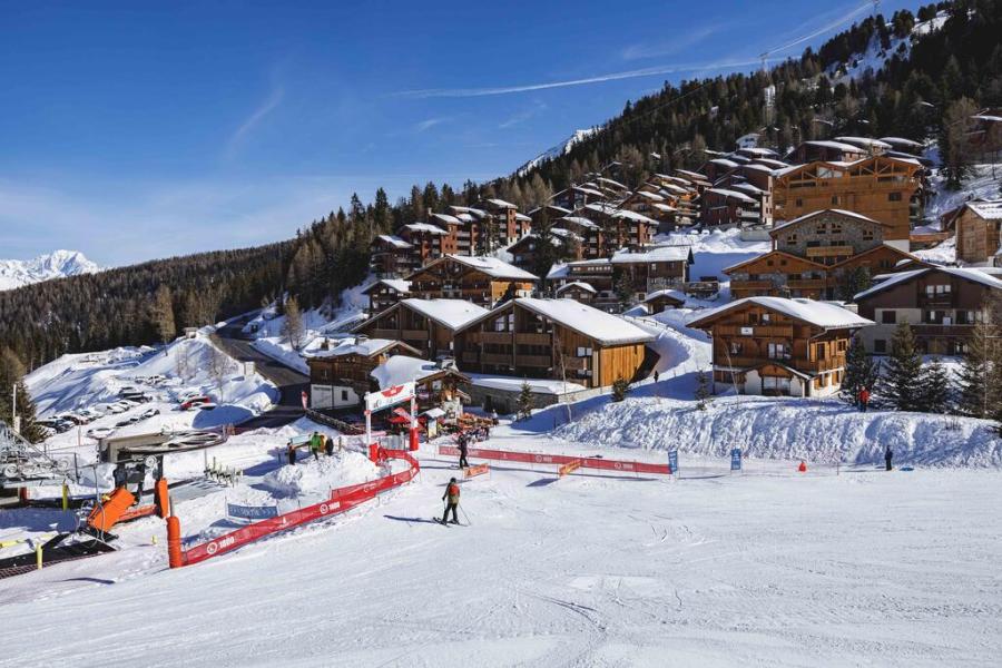 Location au ski Résidence Terresens Le Diamant des Neiges - La Plagne - Extérieur hiver