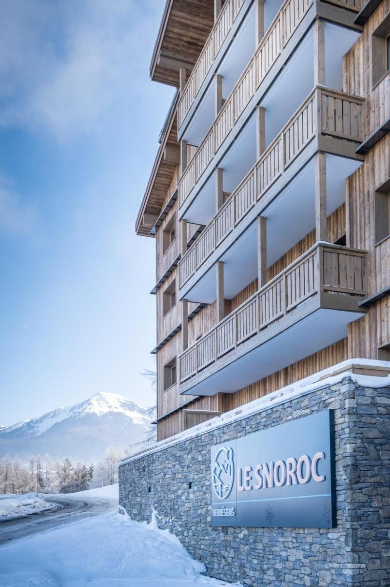 Urlaub in den Bergen Résidence Terresens Le Snoroc - La Plagne - Draußen im Winter