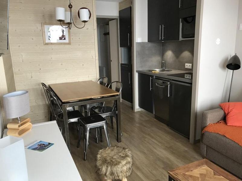 Rent in ski resort Studio 4 people (414) - Résidence Themis - La Plagne - Living room