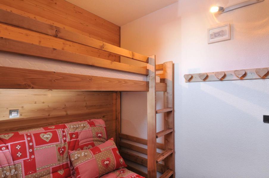 Rent in ski resort 2 room apartment 5 people (02) - Résidence Turquoise - La Plagne - Sofa-bed