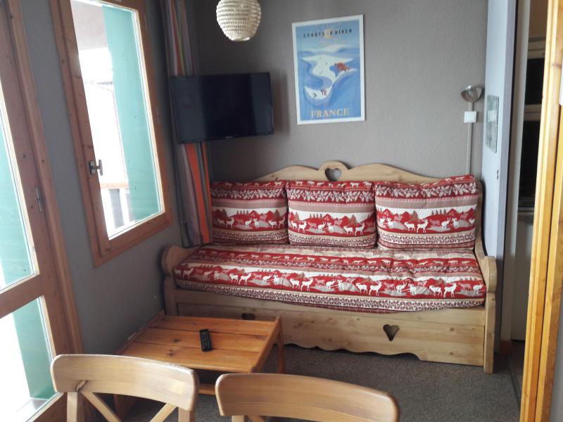 Wynajem na narty Apartament 2 pokojowy 5 osób (402) - Résidence Turquoise - La Plagne - Pokój gościnny