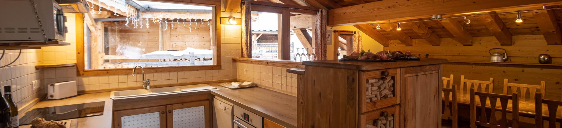 Rent in ski resort 6 room triplex chalet 11 people (Mont Blanc) - Chalets du Cocoon - La Plagne - Kitchen
