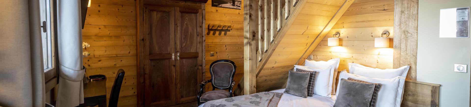 Rent in ski resort 8 room duplex chalet 19 people (Cocoon) - Chalets du Cocoon - La Plagne - Bedroom