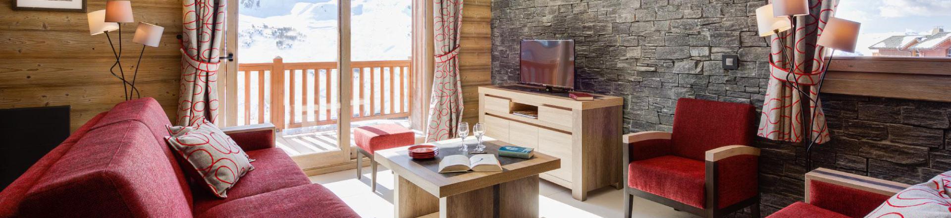 Rent in ski resort Résidence le White Pearl Lodge et Spa - La Plagne - Living room