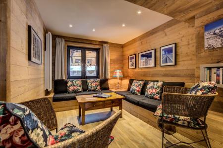 Rent in ski resort Semi-detached 5 room chalet 10 people (Chalet de la Mine 2) - Chalet de la Mine - La Plagne - Living room