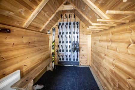 Rent in ski resort 8 room duplex chalet 19 people (Cocoon) - Chalets du Cocoon - La Plagne - Ski locker